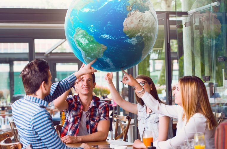 3 najčešća  pitanja  o Erasmus + programu!